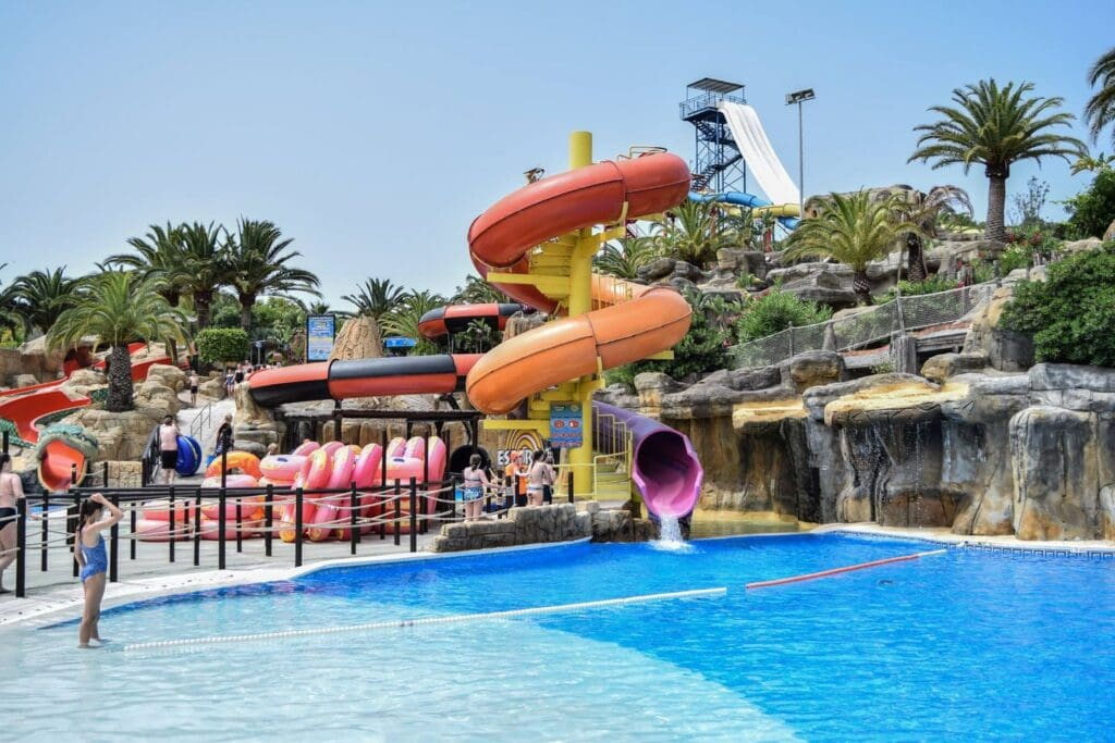 Aqualand Torremolinos: the big water park, 7 minutes up the coast
